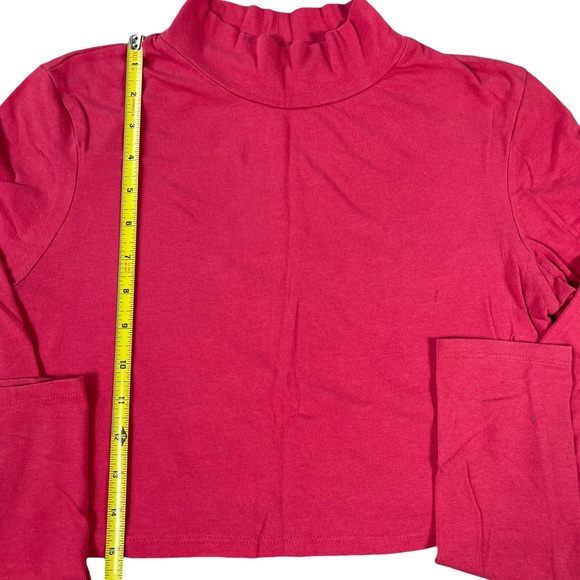 Charlotte Russe size large red long sleeve crop top with short collar - Picture 4 of 6